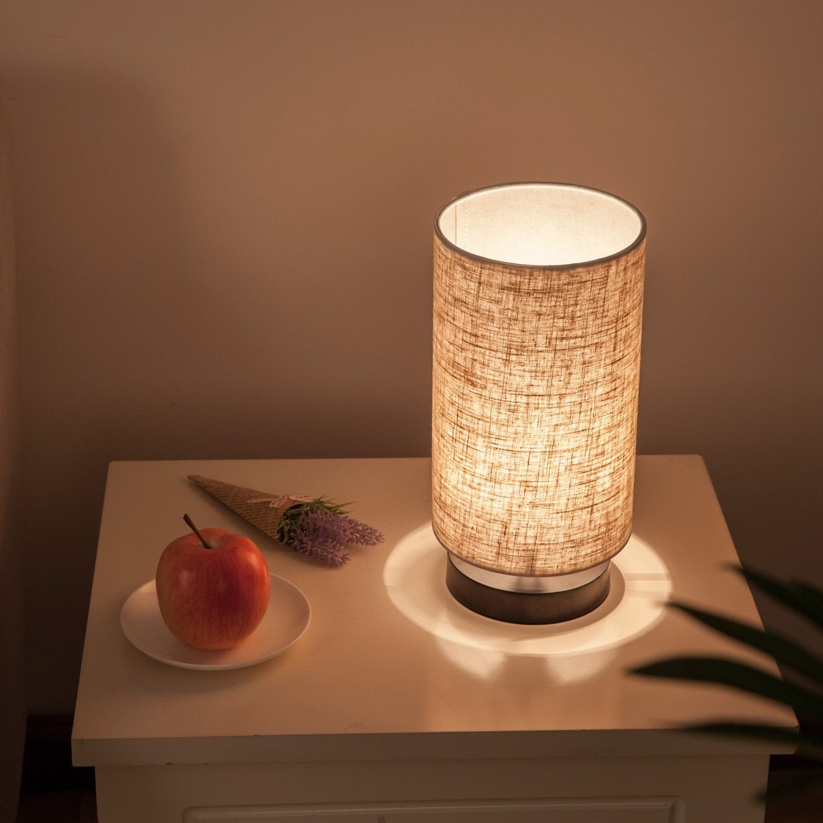 lifeholder table lamp