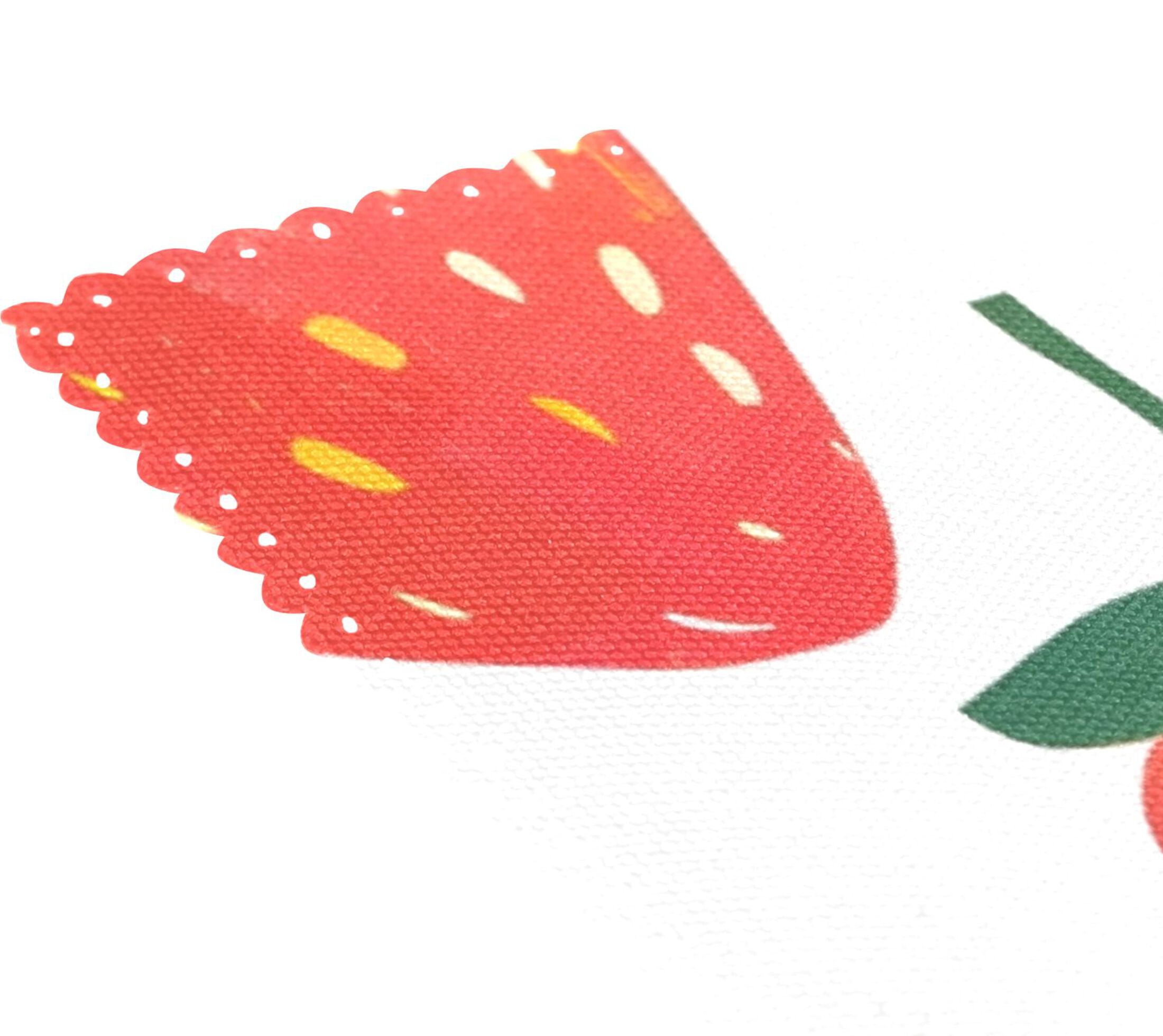 Strawberries 12×18 inch Placemats Heat Resistant Washable Foldable Rectangular Placemats Set Decoration Indoor Outdoor for Kitchen Dining Table 6PCs