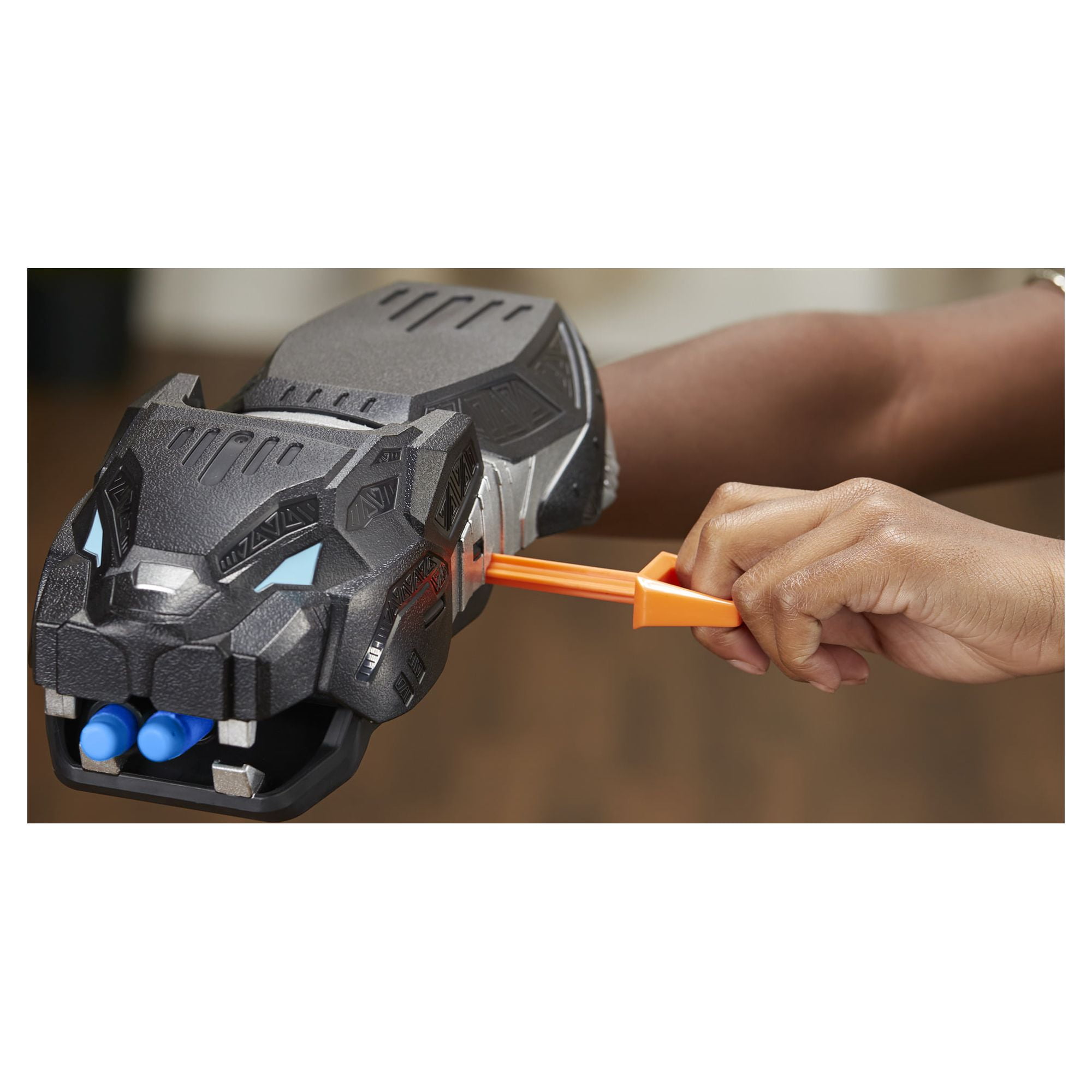 Marvel black panther vibranium strike hotsell nerf gauntlet