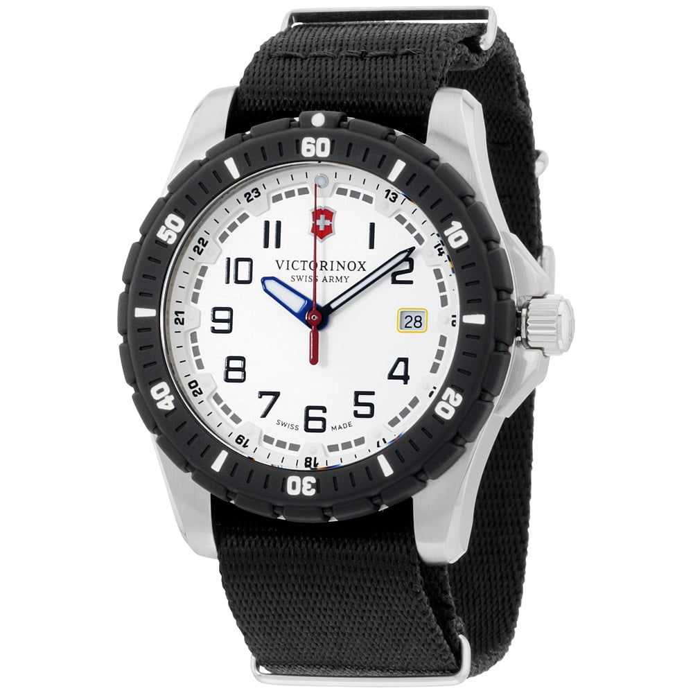 Victorinox Victorinox Men's Swiss Army Analog Swiss Quartz Black