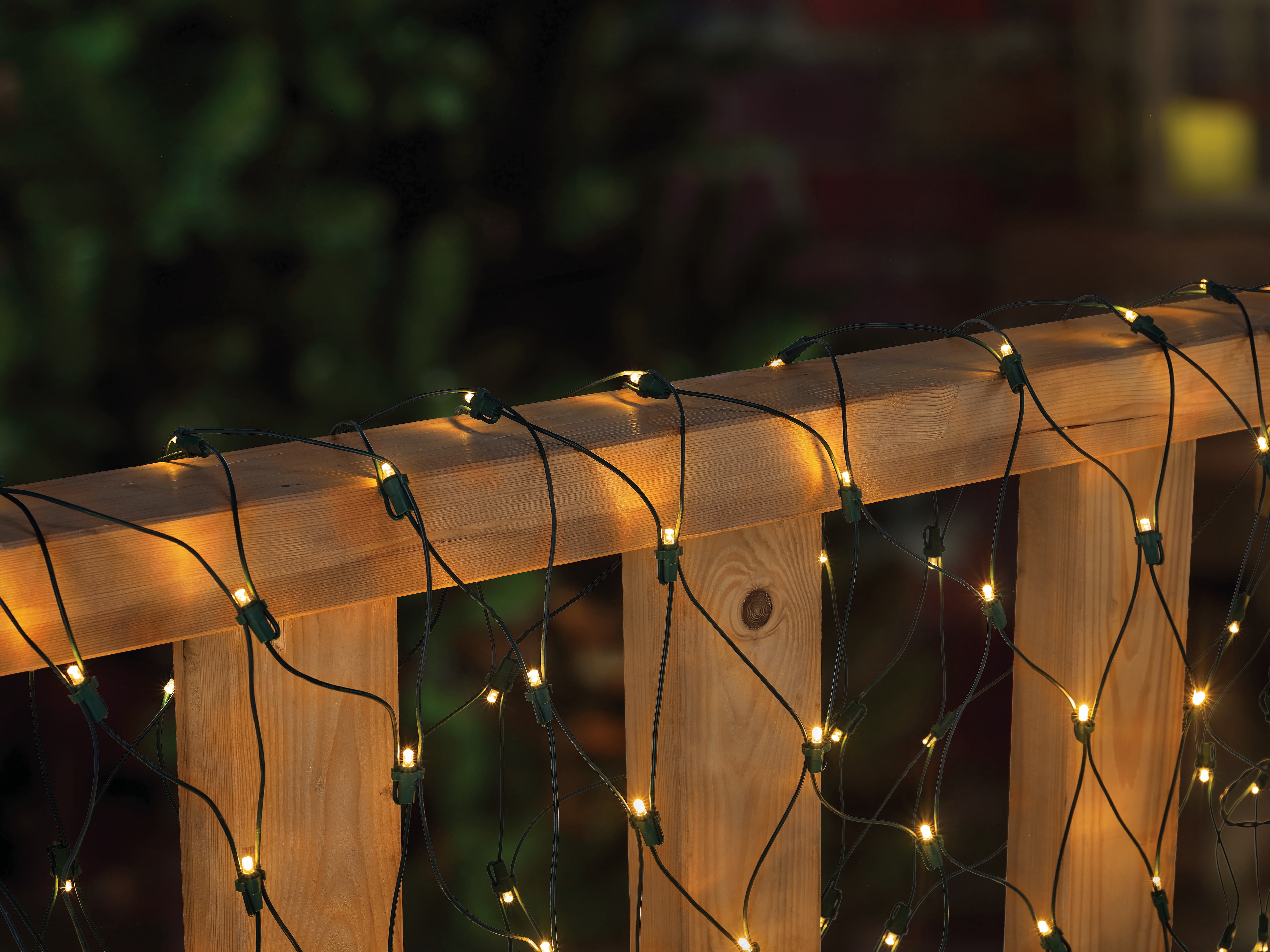 Indoor/Outdoor 150-Count LED Christmas Net Lights, Warm White, 6' x 4', by Holiday Time