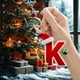 thumbnail image 1 of Adorno de Letra de Árbol de Navidad de Acrílico | Colgante inicial de doble cara | Decoración colgante 2D para vacaciones | Regalo familiar personalizado | Decoración festiva para el hogar | 26, 1 of 5