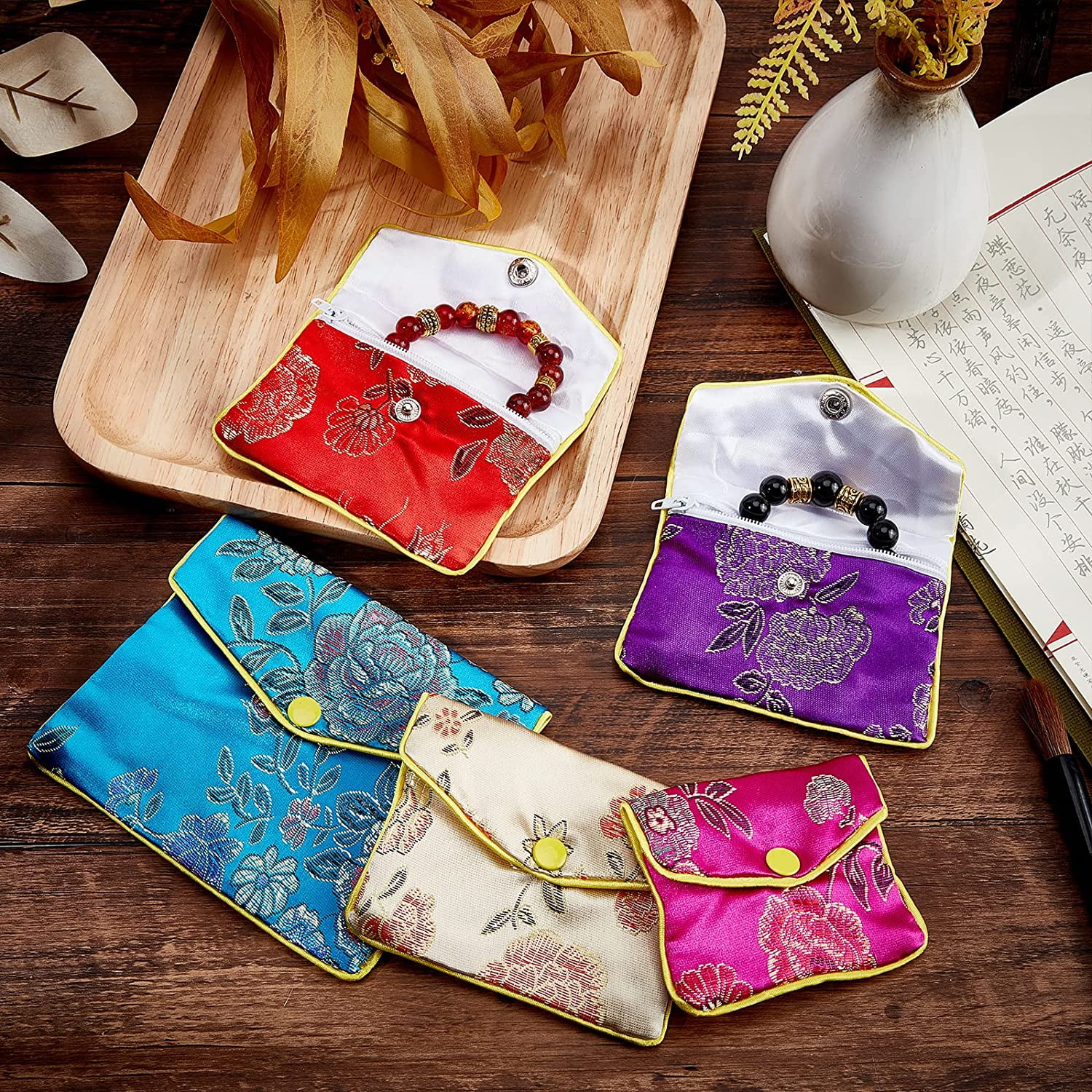 15 Pcs Silk Jewelry Pouch with Zipper Chinese Silk Pouches Travel Jewelry  Pouch Small Zippered Jewelry Pouches Asian Jewelry Pouch for Traveling