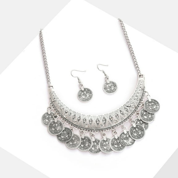 SOHI Women Silver Plated Stone Studded Jewellery Set