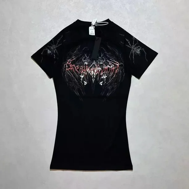 2025 nueva camiseta de compresión transpirable con patrón gótico rojo Fitness verano transpirable de secado rápido hombres gimnasio ropa deportiva camiseta de moda