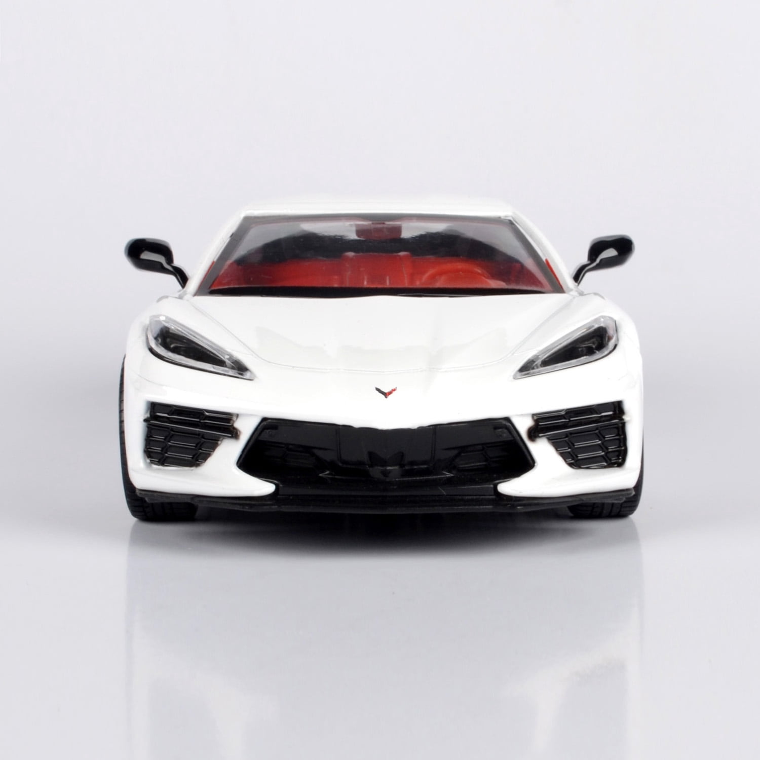 1:24 Die Cast Motormax 2020 Corvette Stingray 8th Generation. Part of the History of Corvettes Collection.
