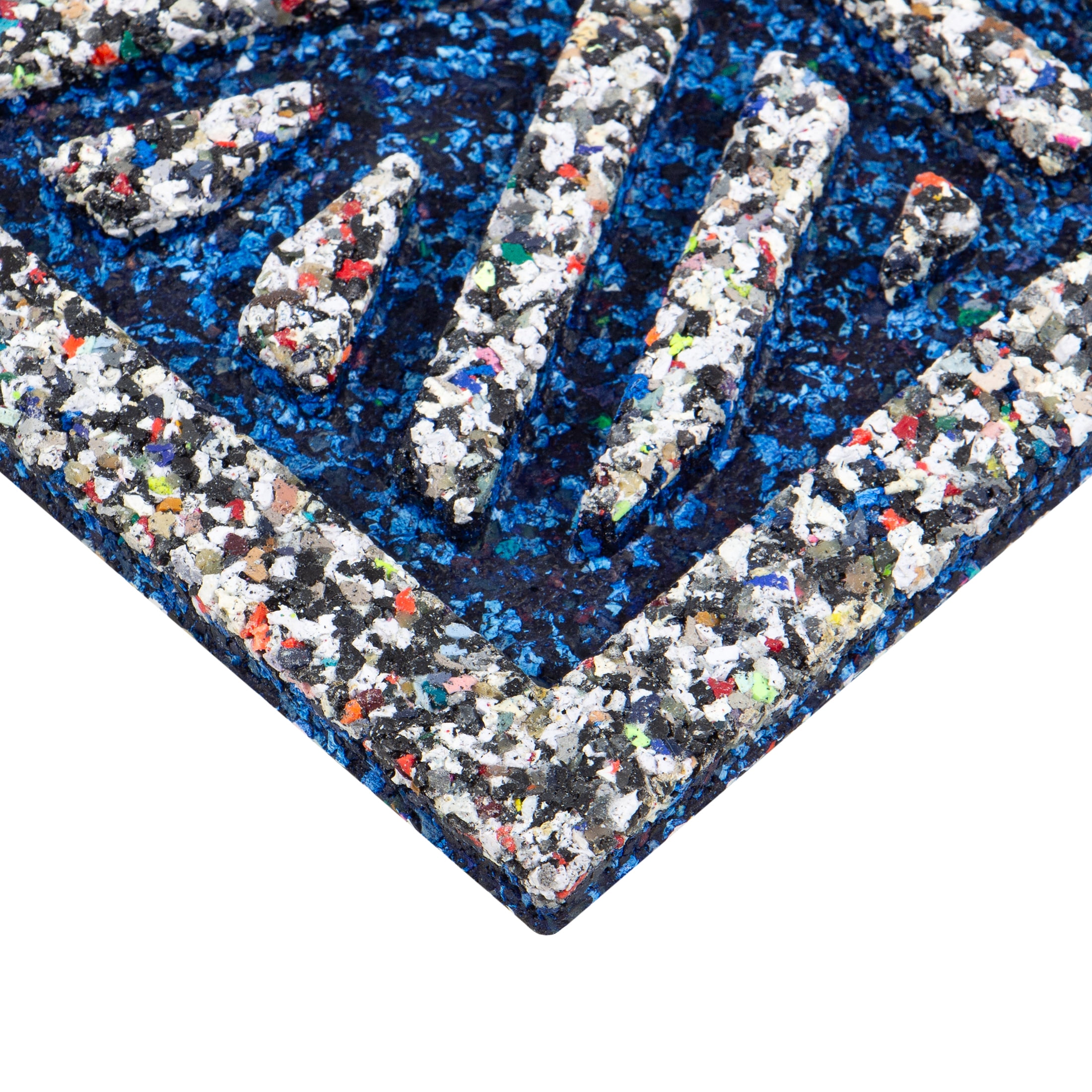 Apache Mills Blue White Triangulation Endurance Outdoor Rubber Doormat made with Nike Grind, 18" x 30"