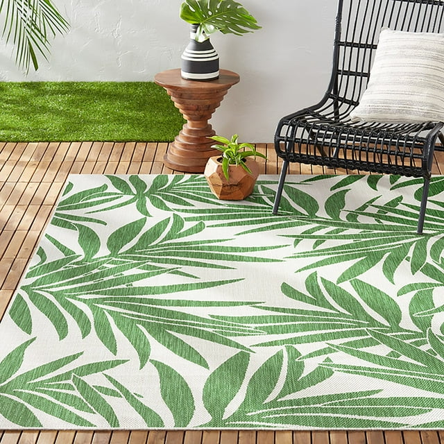 Nicole Miller Sharon Reversible Indoor/Outdoor Area Rug, 8' x 10'