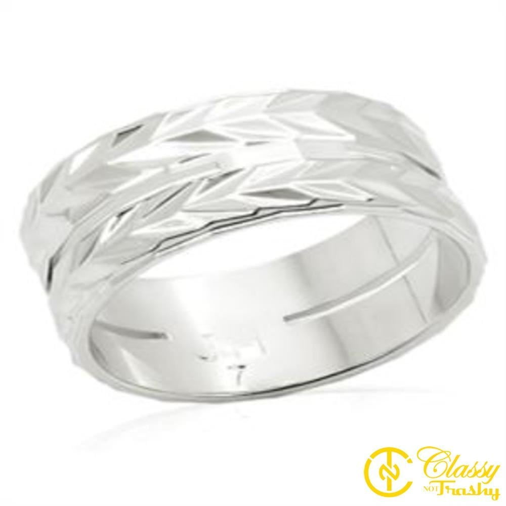 Classy Not Trashy Clear Crystal Knot Design Womens