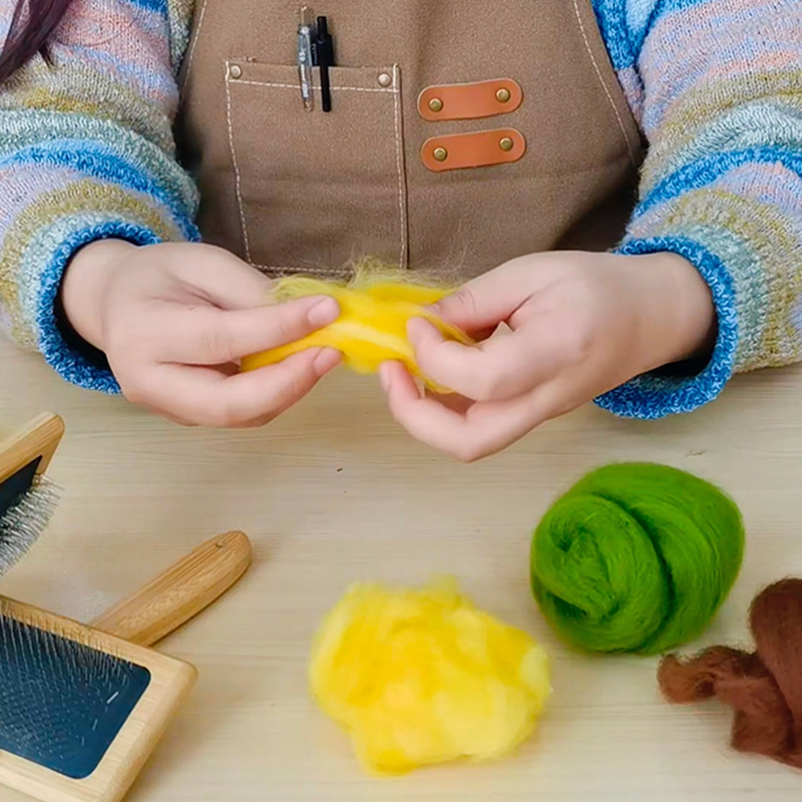24 Color Needle Felting Set with Felting Needle Instruction Wool Roving Finger Cots Handle for Beginner Adult