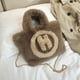 thumbnail image 4 of Bolsas de felpa Causal Fuzzy Bag Color Contraste Moda Letra H para mujeres niñas (Caqui), 4 of 6