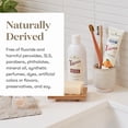 thumbnail image 4 of Pasta dental blanqueadora Young Living Thieves, cuidado bucal natural para una sonrisa brillante, fórmula sin flúor, tubo de 4 onzas, ingredientes certificados para dientes frescos y sanos, 4 of 7