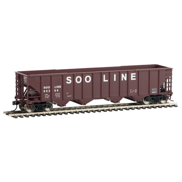 Walthers HO Scale 50' 100Ton 4Bay Hopper Soo Line (Boxcar Red/White