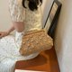 thumbnail image 5 of Masa Tejida 1, 5 of 9