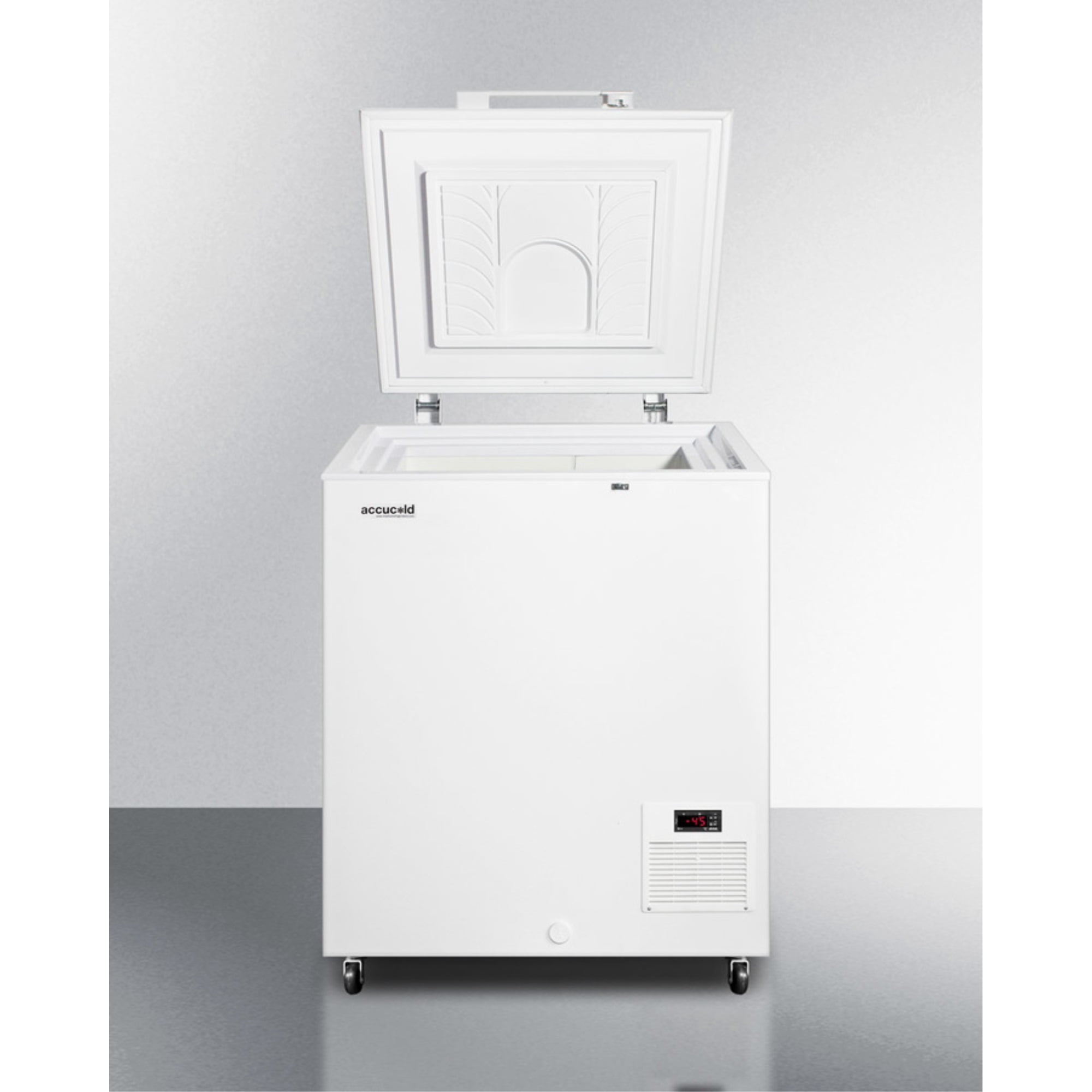 -45 C capable laboratory chest freezer with digital thermostat and 4.8 cu.ft. capacity