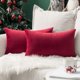 thumbnail image 1 of Fundas de almohada decorativas MIULEE, 12 x 20 cm, terciopelo rojo, juego de 2, 1 of 9