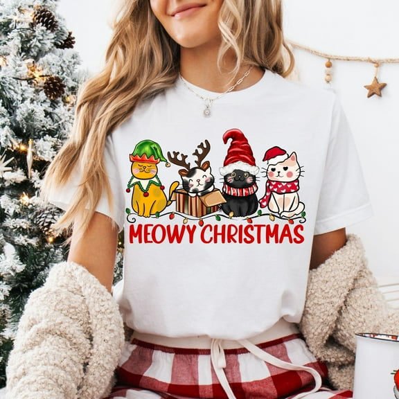 ChaChaCoo Meowy Christmas Cat Lover Pajama: Xmas Holiday Tee