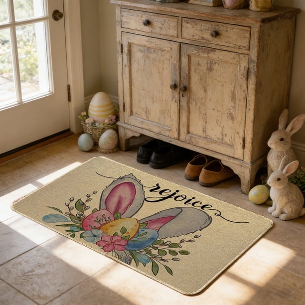 Decoraciones de Pascua: Alfombra de madera con vetas de madera y lino estilo vintage, felpudo con estampado de conejos a rayas, alfombra absorbente de lino y tapetes de poliéster de 24 x 16 pulgadas.