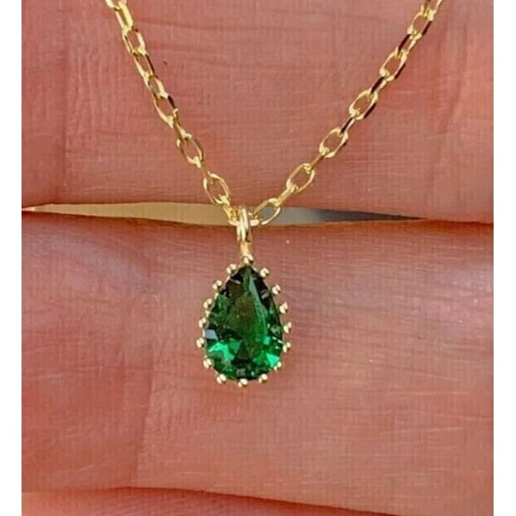Lab Created Emerald 1Ct Pear Cut Women Solitaire Pendant 14K Yellow Gold Plated