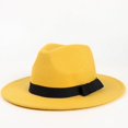 thumbnail image 1 of La fotografía callejera imita sombreros de jazz retro de lana, sombreros de fieltro para hombres y mujeres, completamente equipados con sombreros para el sol., 1 of 6