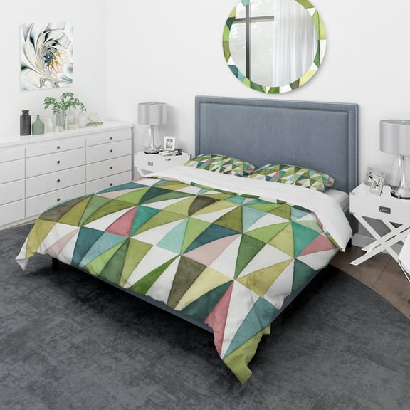 Designart 'Mixed Green Geometric Pattern II' Geometric Duvet Cover Set