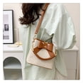 thumbnail image 4 of Bolsos de hombro para mujer Bolso bandolera tejido de verano de paja Bolsos tipo satchel de playa (Marrón) Likrtyny Para Estrenar, 4 of 6