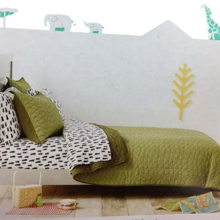 Reversed Olive - Reversible Solid Green Stitched Full Queen Quilt Olive Reverse Bed Cover