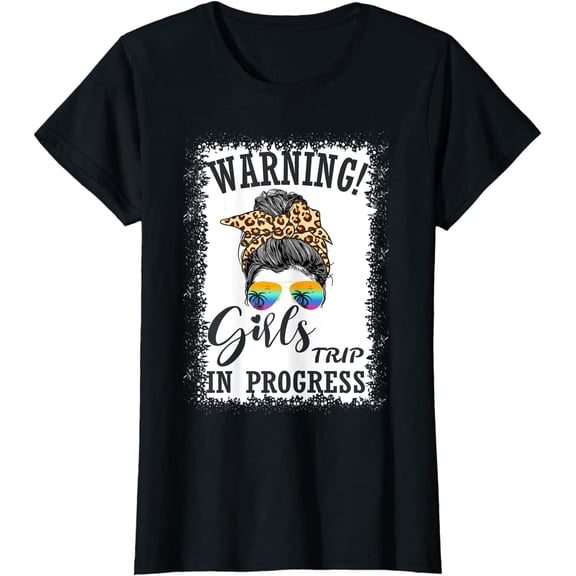 Womens Girls Trip Funny Girls Weekend Trip Vacation Girls Outing T-Shirt