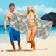 thumbnail image 5 of Manta de Playa a Prueba de Arena Toalla de Playa de Fibra Ultrafina, Toalla de Baño de Color Ultra Claro, Manta de Playa Anti Arena, Toalla Multipropósito de la Piscina de Viajes 30x60 Pulgadas Toalla, 5 of 8