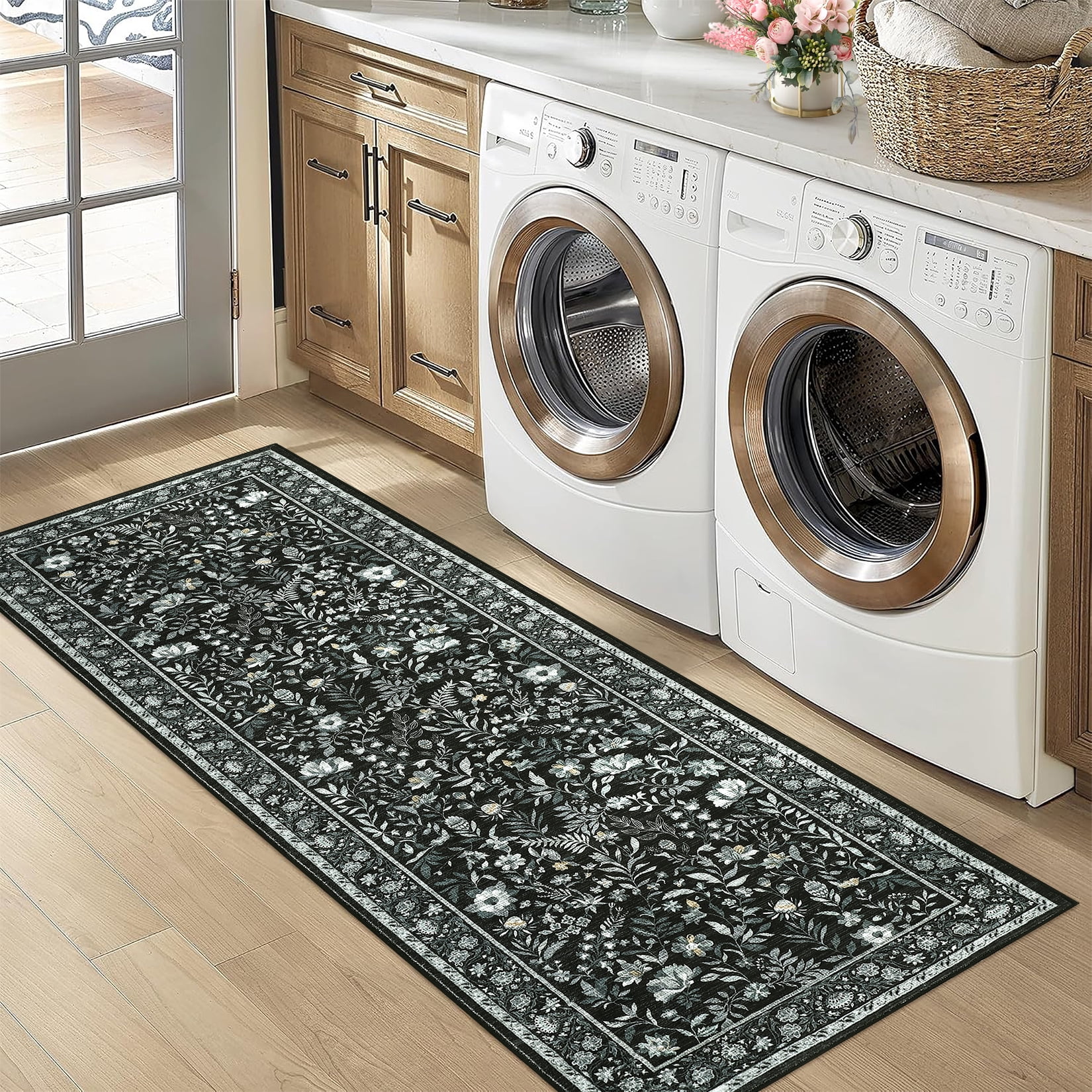 Garvee 2'x6' Vintage Floral Area Rugs Washable Botanical Printed Rugs Carpet, Low Pile Non Slip Oriental Rug Stain Resistant Indoor Rugs for Bedroom Hallway Kitchen, Black