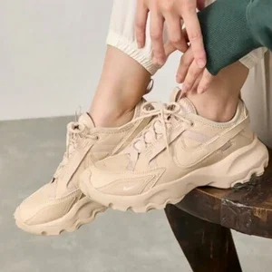 ◆Nike◆ TC 7900 W Sanddrift Sail Sanddrift HF1055133 Nike TC 7900 Sanddrift Sail Womens Sneakers ?Multiple Sizes