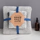 thumbnail image 1 of Juego de toallas de baño y faciales de microfibra Coral Velvet con diseño de piña | Toallas suaves y absorbentes para mujer | Set grande de regalo de 2 piezas para el hogar y viajes, 1 of 3