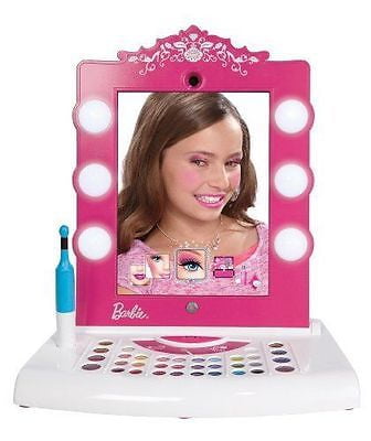 Barbie Digital Makeover Mirror - Walmart.com