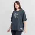 thumbnail image 4 of Women's Fanatics Blue New York Yankees Oversized Elements Raw Edge Future Ground T-Shirt, 4 of 5