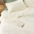 thumbnail image 3 of Juego de ropa de cama Bedsure, colcha king size, color amarillo crema y 2 fundas de almohada, 3 of 9