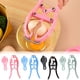 thumbnail image 1 of Fiudx Abridor de Acero Inoxidable, Mango Ergonómico, Funcionamiento Rápido y Eficiente, Herramienta de Cocina para Fácil Apertura, Ideal para Uso Doméstico y Exterior, Tamaño 21 X 8 Cm, Incluye Cucha, 1 of 5