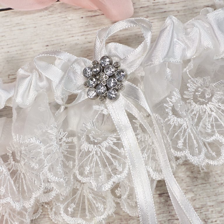 HORN GARMENT キルティング ホワイト 刺繍とキルティングと、 ：BUNON | SUNNY CLOUDY RAINY（サニー