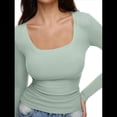 thumbnail image 2 of Camisa Básica de Punto Acanalado con Cuello en U y Larga de Color Liso para Mujer, Corte Entallado e Informal. Verde L, 2 of 6