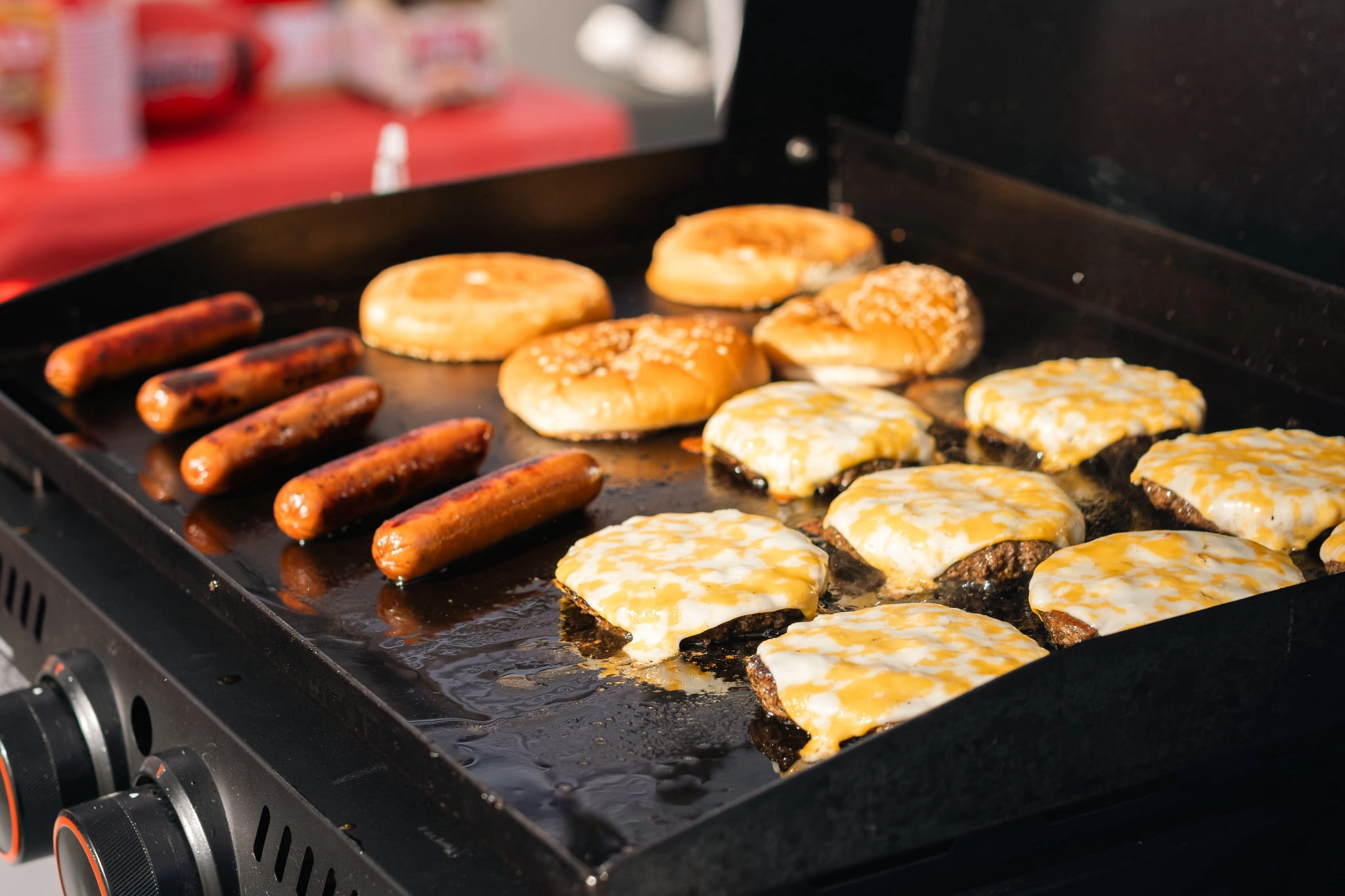 Camp Chef Gridiron Gameday 24" Portable Tabletop Griddle, 24,000 BTU, Black, FTT25CA42