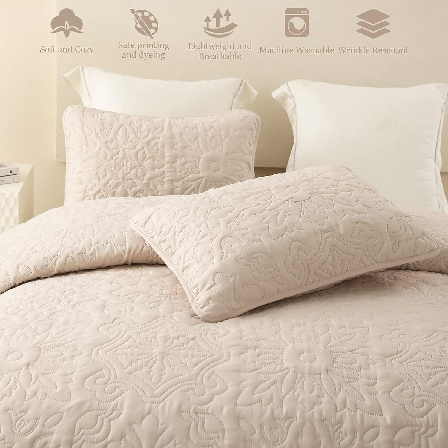 Whale Flotilla 3-Piece King Quilt Set, Soft Embossed Bedding Set, Lightweight Bedspread Coverlet with Damask Vintage Pattern, Reversible Bed Cover for All Seasons, Brich Beige