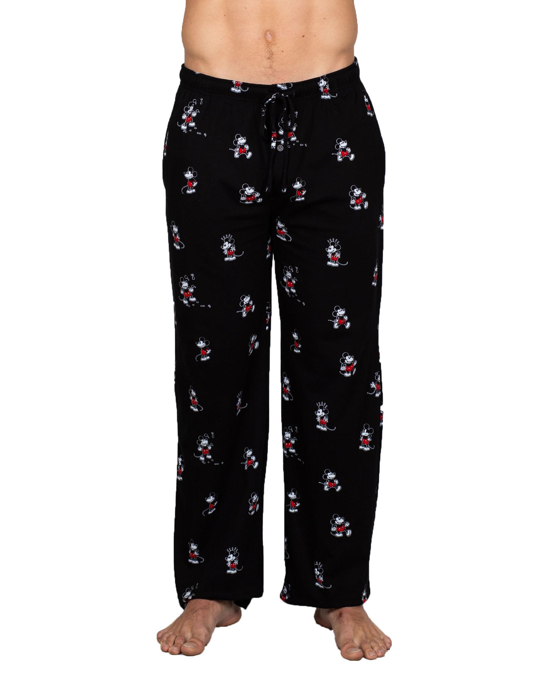 size small in men's pants