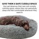 thumbnail image 2 of Cama Redonda para Perro Furhaven Gris Felpa Largo Lavable Pequeña, 2 of 7