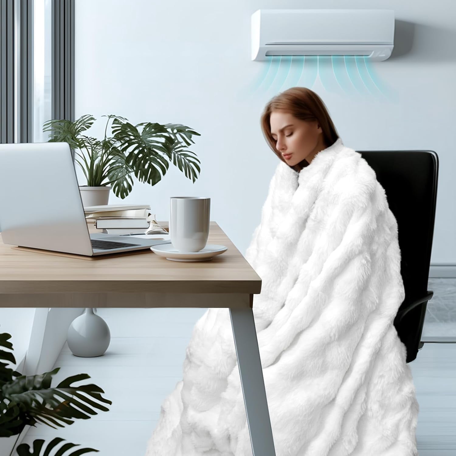 Parojati 90*108 Faux Fur Throw Blanket for King Size Bed - Extra Soft Fluffy Warm Bubble Design Blanket for Couch, Sofa and Versatile Use for Bedroom, Living Room, Farmhouse, White