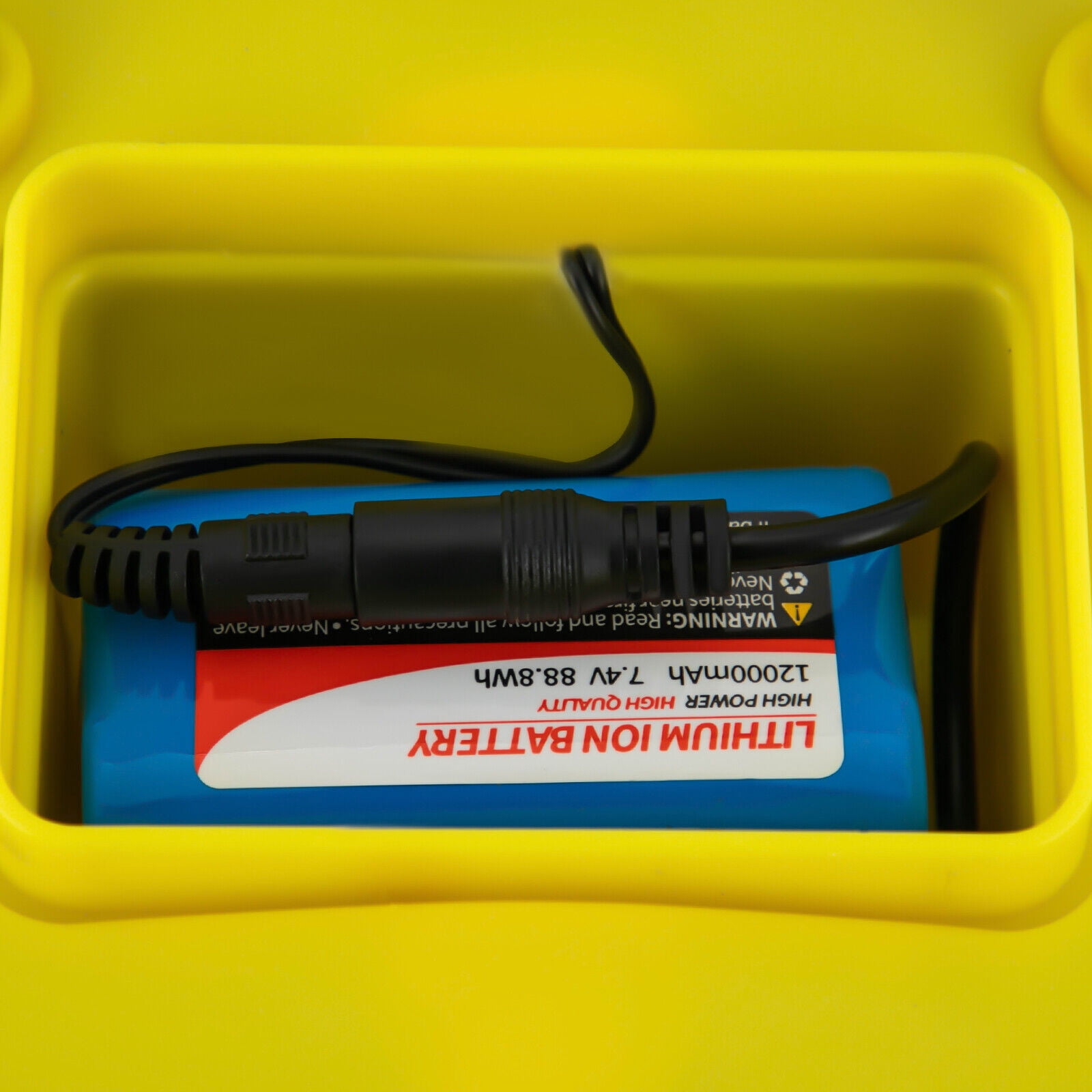 500m RC Fishing Bait Boat GPS 4 Hours Control Time 12000mAh Cruise Control Yellow ABS for Sea Fishing