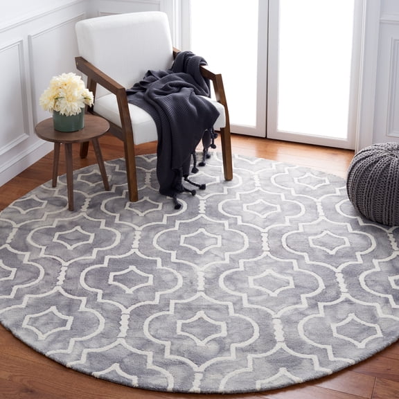 Safavieh Dip Dye Lairos Distressed Wool Area Rug, Gray/Ivory, 7' x 7' Round