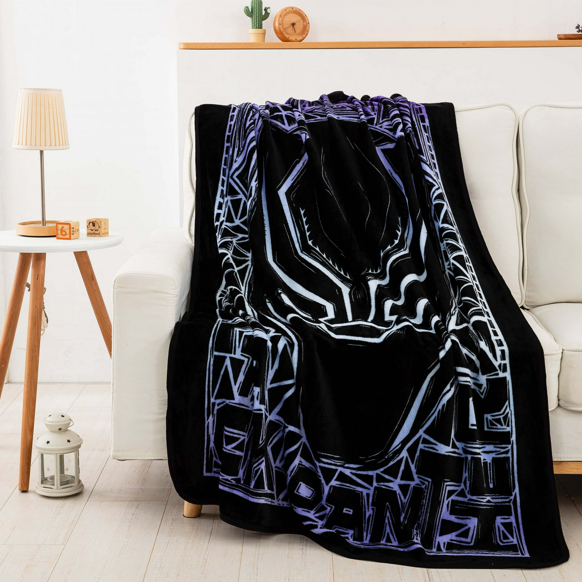 Marvel Comics Black Panther Logo 46x60 Silk Touch Throw Blanket
