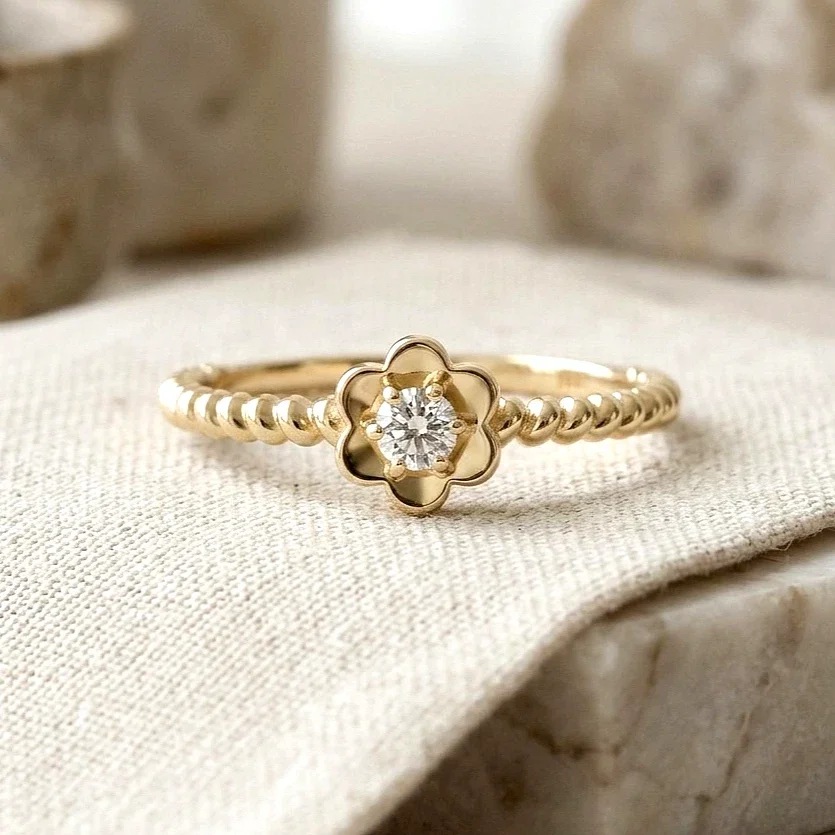 Tilo Jewelry 14K Yellow Gold .07 Carat Solitaire Diamond Flower Promise Band Ring | Size 5 | Lab Grown Diamond Engagement Ring for Women & Unisex