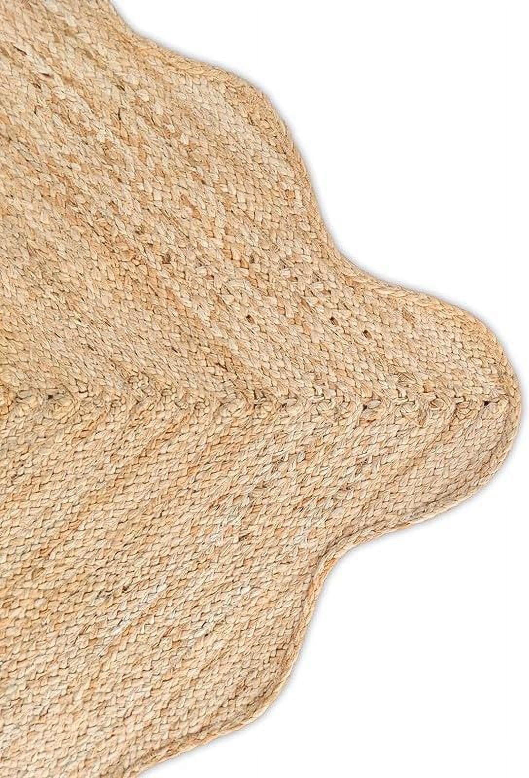 KLAVATE Natural Jute Wave Edge Hand Braided Scalloped Farmhouse Entryway Jute Rug