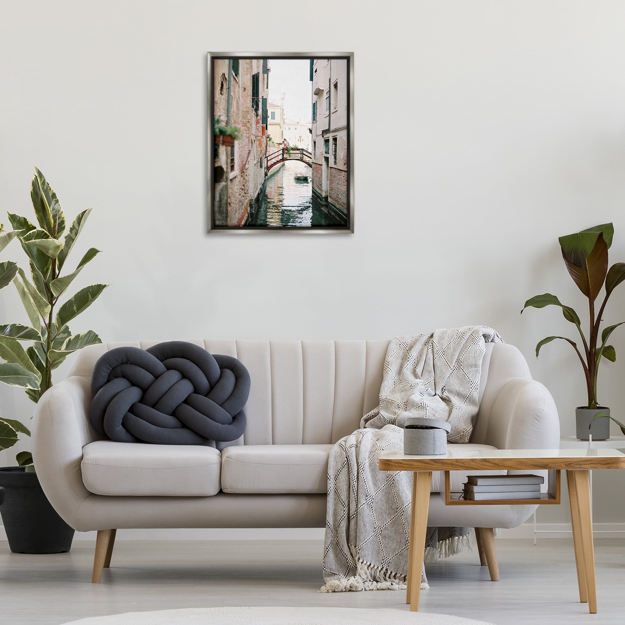 Stupell Industries Couple on Canal Bridge Town & City Photography Gray Floater Framed Art Print Wall Art, 25 x 31