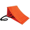 thumbnail image 1 of Tope para Rueda de Trailer para Bote SEACHOICE Plástico Naranja con Cuerda, 1 of 1